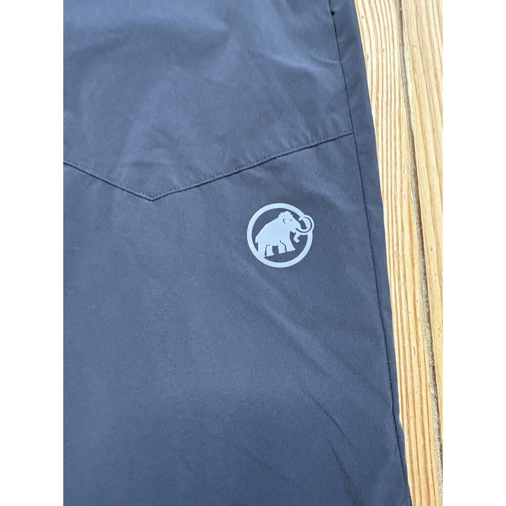 Mammut Shorts Mens 34 Black Performance Hiking Stretch Zip Pockets 1023-00710 - Picture 2 of 11